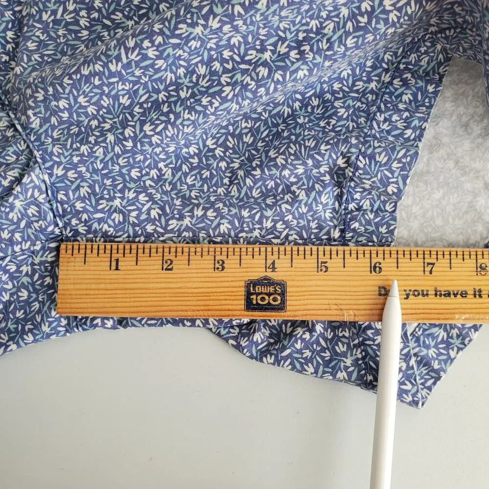 Women Blue Gray Ditsy Floral Chino Short 8 Preppy Classic Cottage Picnic Casual - Picture 10 of 11